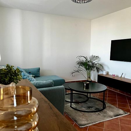 Eden Apartment Pula Bagian luar foto